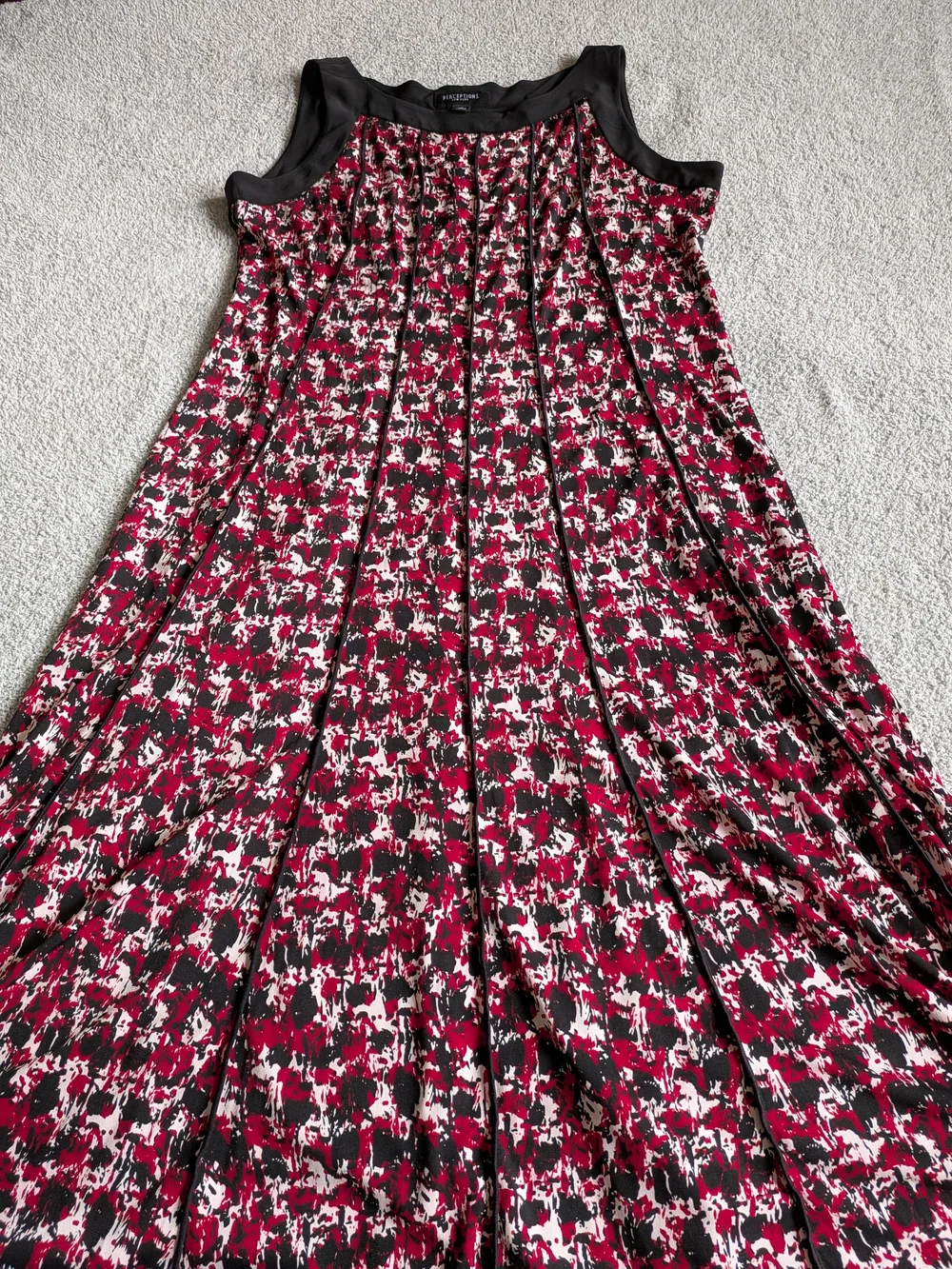 🌼B2G1🌼 Perceptions Red, Black & White Pleated Maxi Dress Size XL NWOT